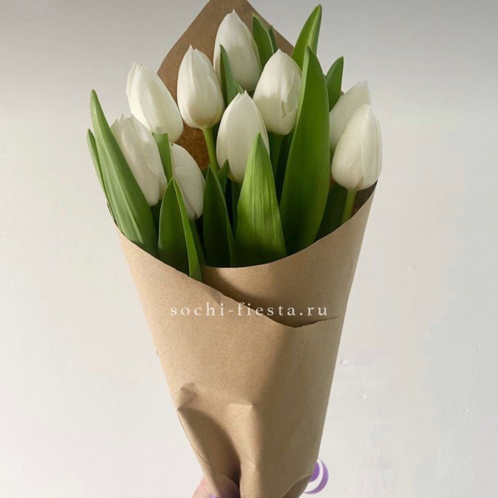 Букет белых тюльпанов в Тольятти