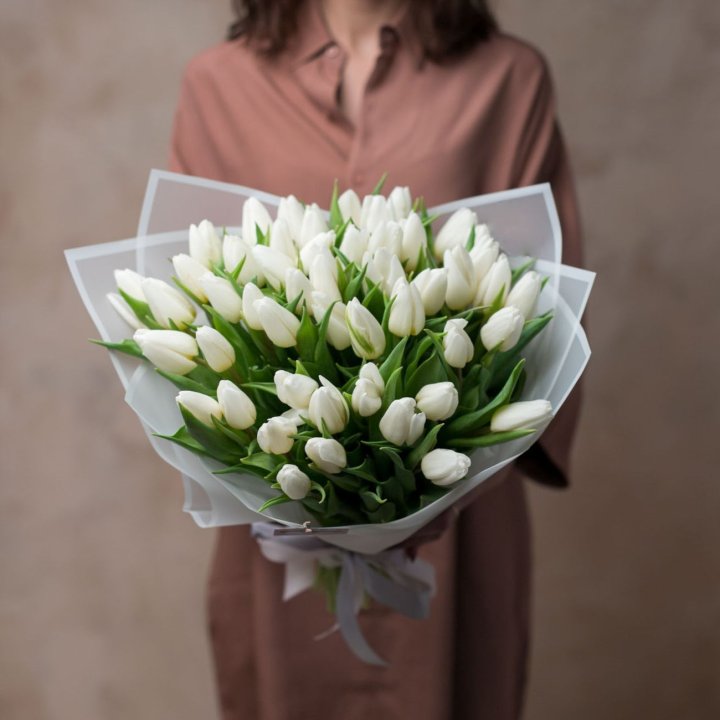 51 белый тюльпан в Тольятти