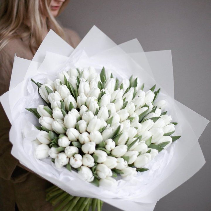 101 белый тюльпан в Тольятти