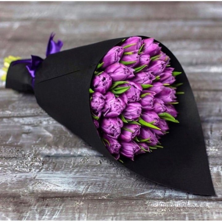 Пионовидные тюльпаны блэк в Тольятти